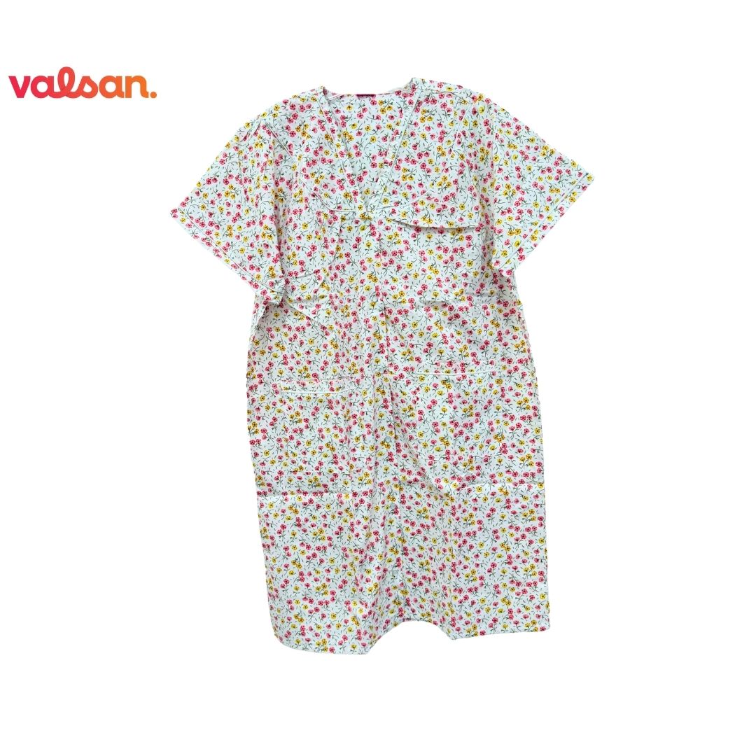 Women's Gown with Button