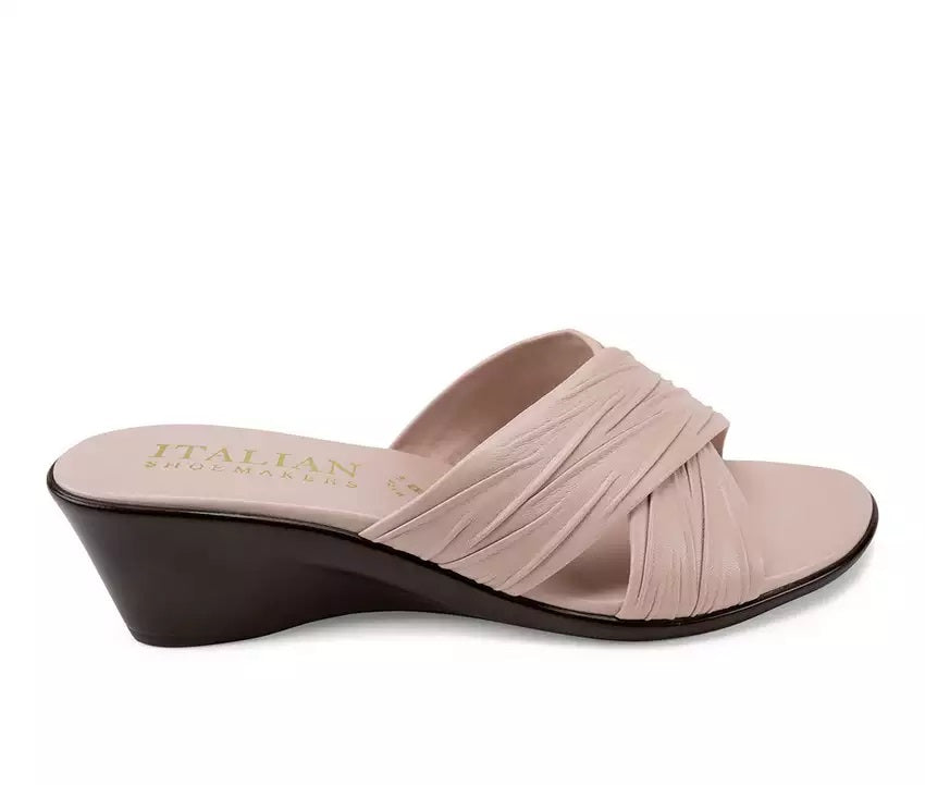 Italian Shoemakers, Kenny