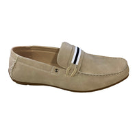 Walgate, Shoes